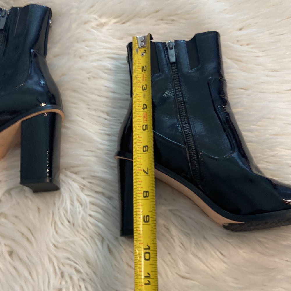 Donald Pliner Black Patent Leather Ankle Boots size 8 BNWOT see all photos - Picture 4 of 12